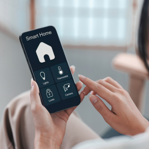 Smart home technology in luxury properties
